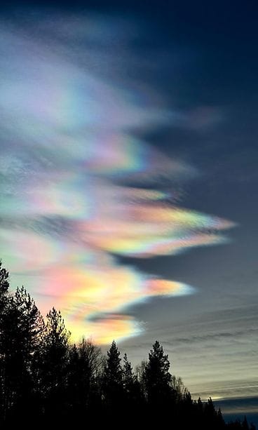 Helmiäispilvet Topi Tervo Oulu