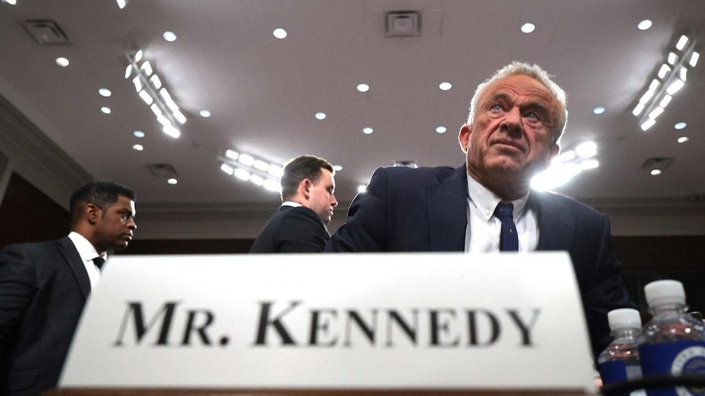 Ministerinä Kennedyllä olisi huomattavasti vaikutusvaltaa kansanterveysohjelmiin, lääketieteen tutkimukseen, lääkintähuoltoon ja sairausvakuutusten korvausperusteisiin.