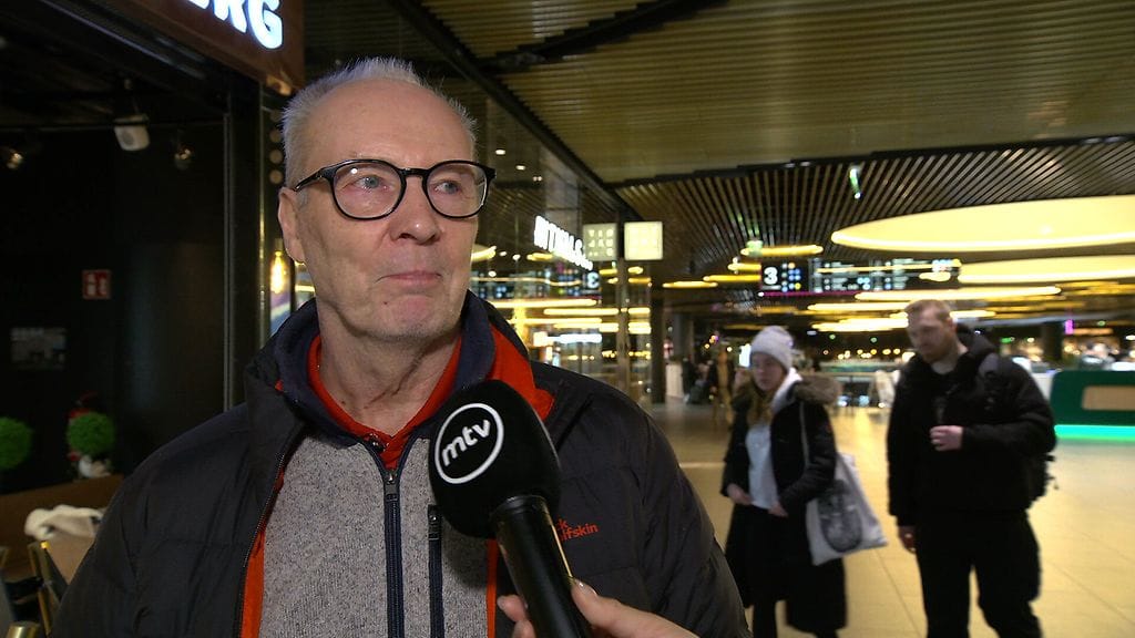 Ystävänpäivä - Ari Perkiö