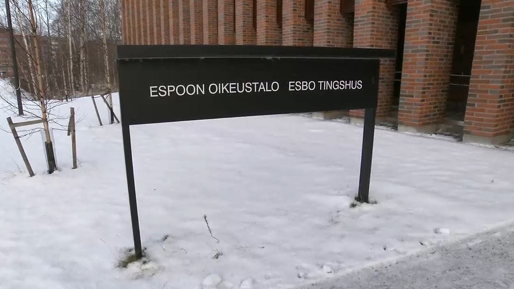 Miestä vaadittiin vangittavaksi Länsi-Uudenmaan käräjäoikeudessa, mutta oikeus hylkäsi vaatimuksen.