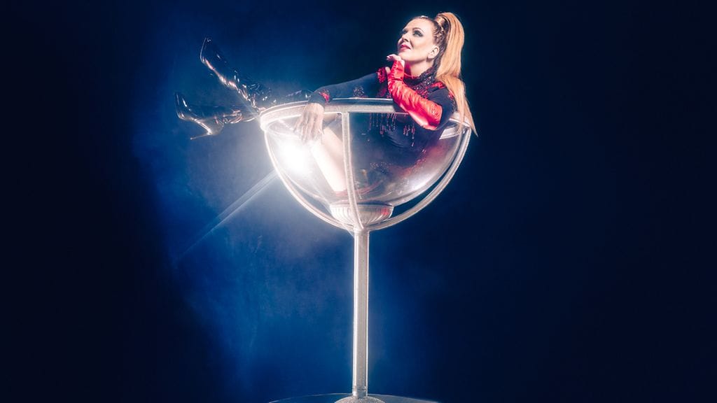 25_EINI_byJIRINA_web-4_1x1