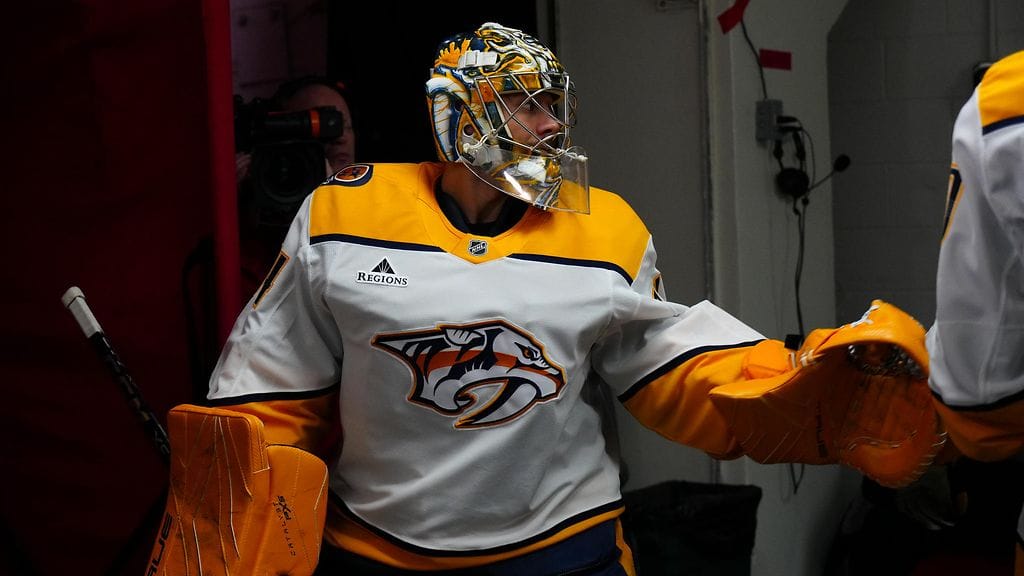 Nashville Predatorsin Juuse Saros torjui 200. voittonsa NHL:ssä.