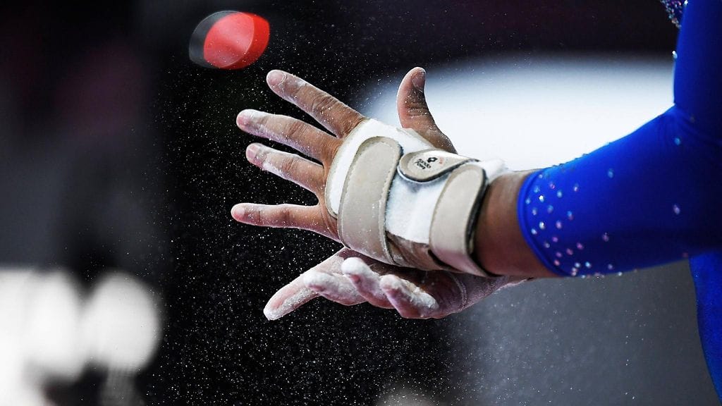 Voimisteluliitto on antanut voimisteluvalmentajalle neljän kuukauden mittaisen toimintakiellon. (Kuvituskuva)