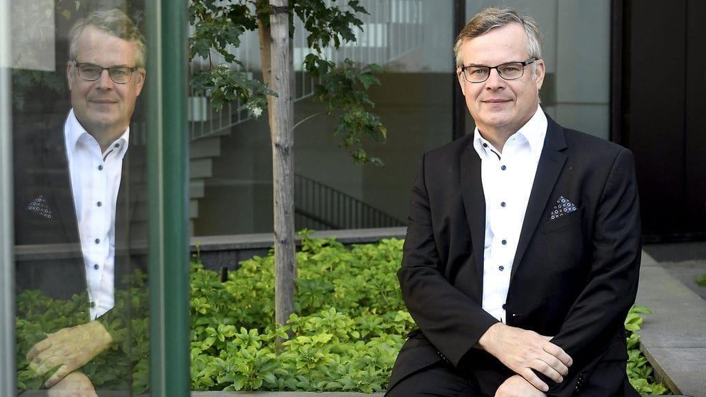 Kelan pääjohtajaksi valittu Lasse Lehtonen (kok.) kuvailee itseään sivistysporvariksi.