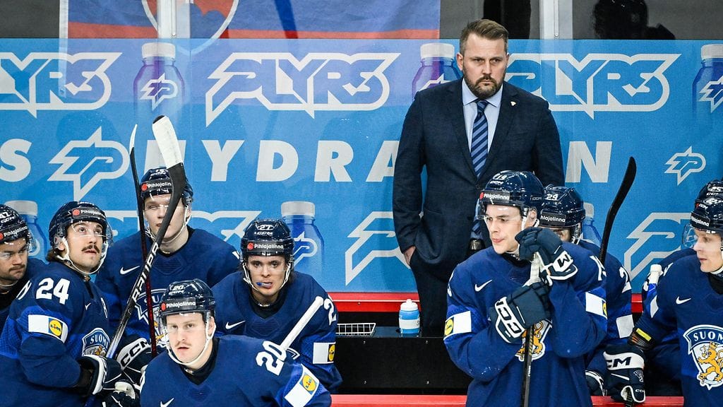 Antti Pennasen Leijonien peli vaihteli liikaa kauden aikana, asiantuntijat sanovat.