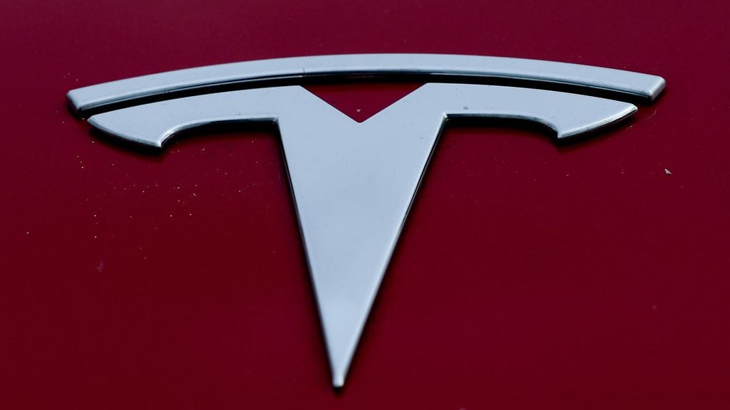 Vuoden alusta lukien Teslan myynti on laskenut 46 prosenttia viime vuoteen verrattuna.