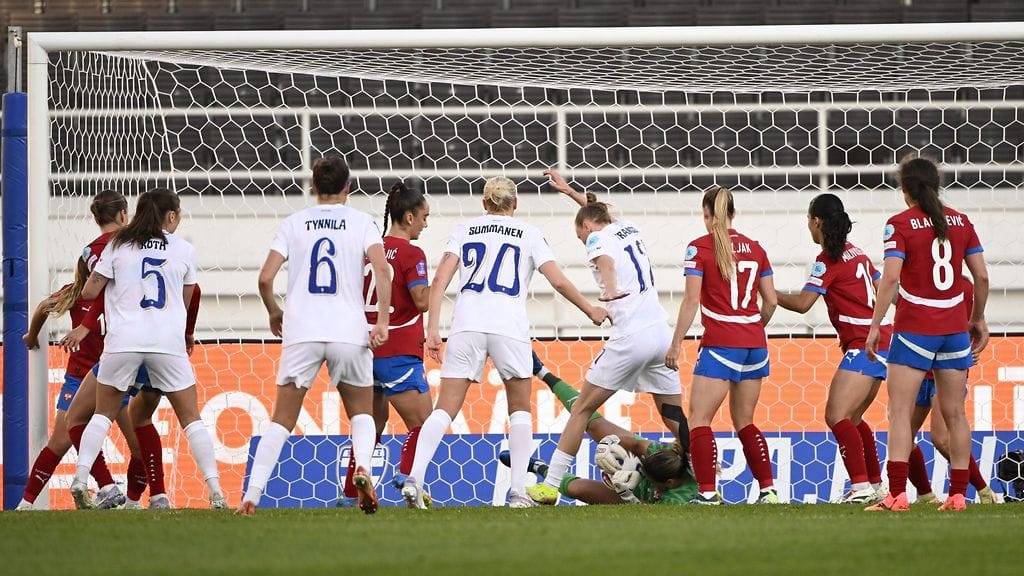 Helmarit jäi 1–1-tasapeliin Serbiaa vastaan.