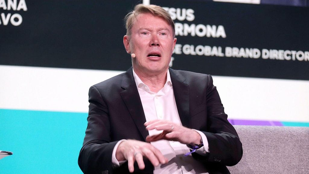 Mika Häkkinen osasi odottaa, ettei homma tulisi päättymään Max Verstappenilla kovien renkaiden kanssa hyvin.