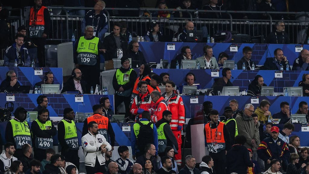 Katsoja oli pudonnut mediakatsomoon Kansojen liigan finaalissa.