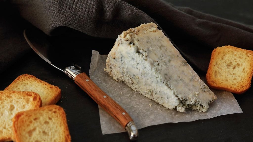 Cabrales-juusto myytiin 36 000 eurolla. Kuvituskuvassa cabrales-juustoa.