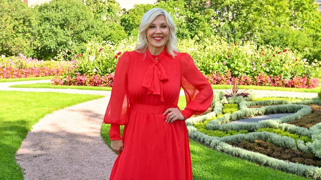 Vappu Pimiä juontaa jo yhdeksättä Maajussille morsian -kauttaan.