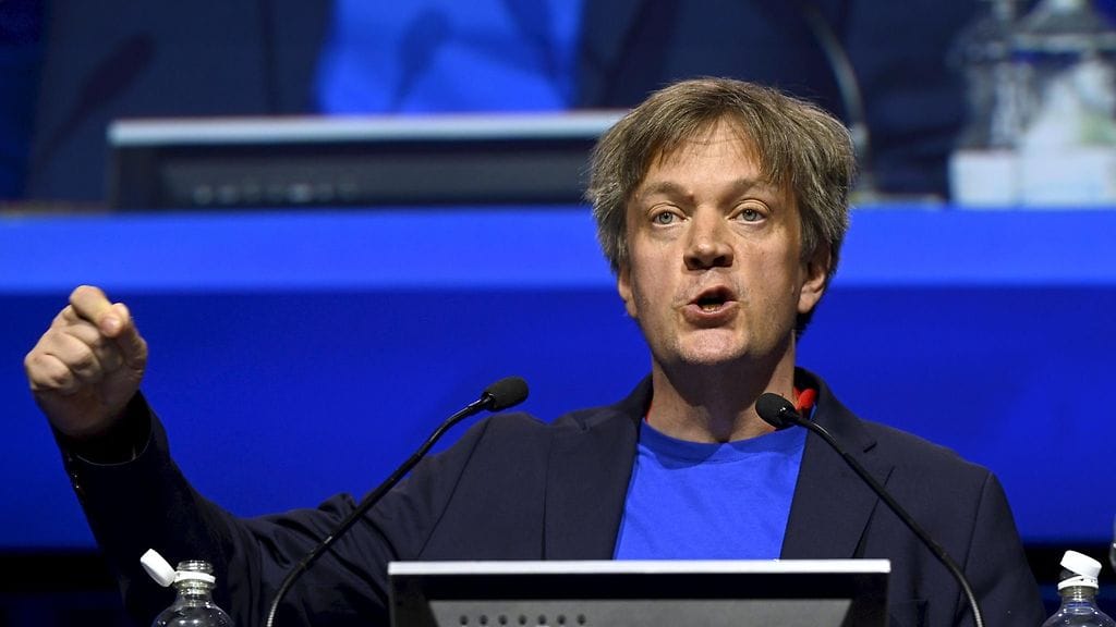 Perussuomalaisten varapuheenjohtaja Teemu Keskisarja sanoi heinäkuussa, ettei puolue tue komission esitystä vuoden 2040 päästövähennystavoitteeksi.