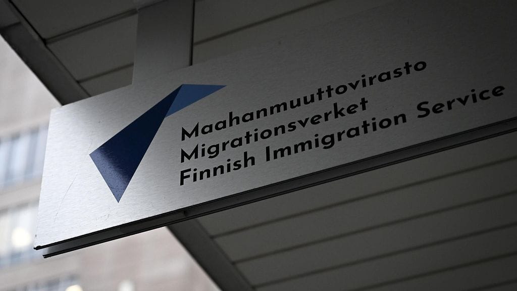 Maahanmuuttovirasto ei enää hyväksy Palestiinan passia henkilöllisyyden todistamiseksi.