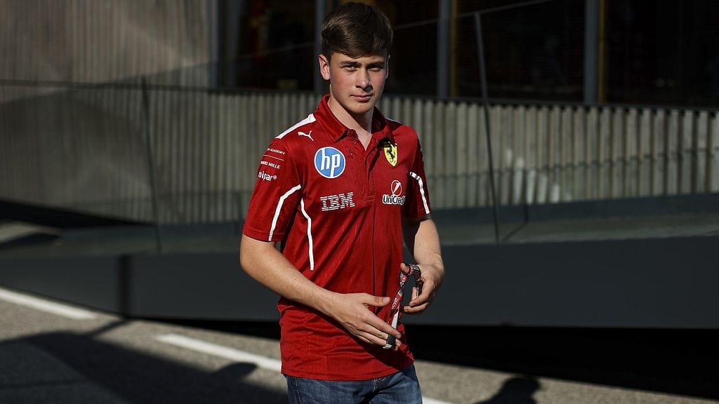 Tuukka Taponen ajaa ensi kaudella F3-luokassa MP Motorsport -tallissa.