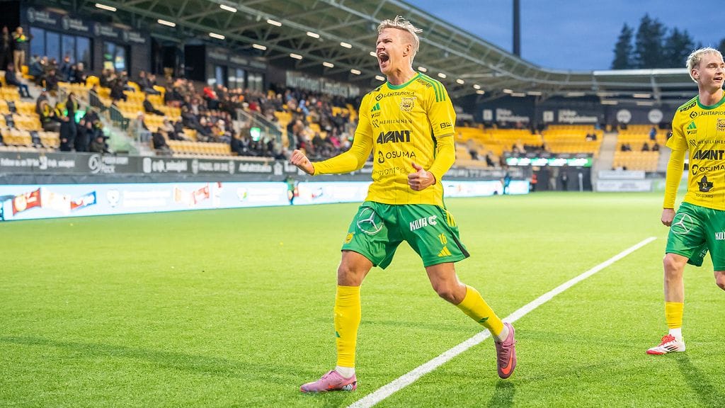Ilves isännöi torstaina Veikkausliigan kärkiottelussa KuPSia, joten Tammelan stadionille on odotettavissa jo hieman parempia yleisömääriä.