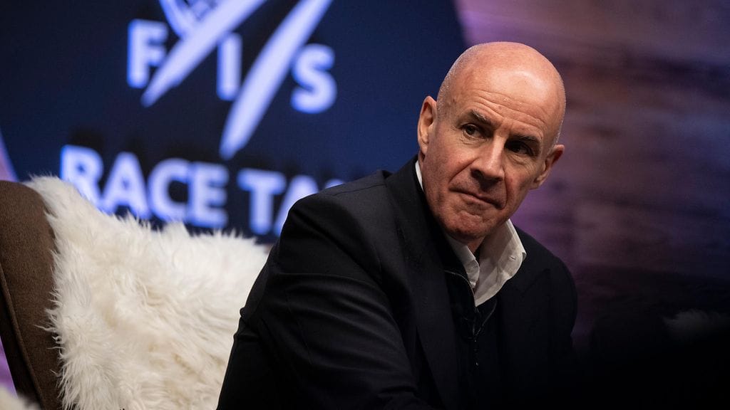 Johan Eliasch toimii FISin puheenjohtajana.