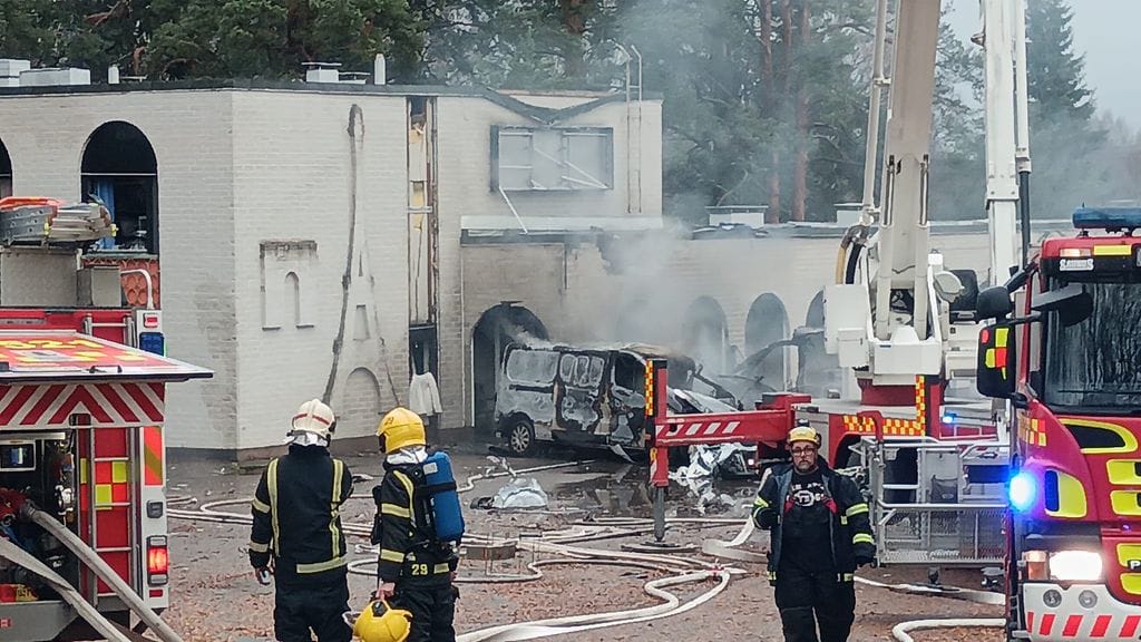 WhatsApp Image 2025-11-01 at 13.30.00 (2)