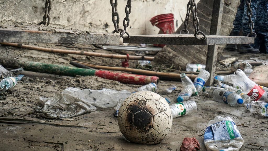 AOP bangladesh lentoturma