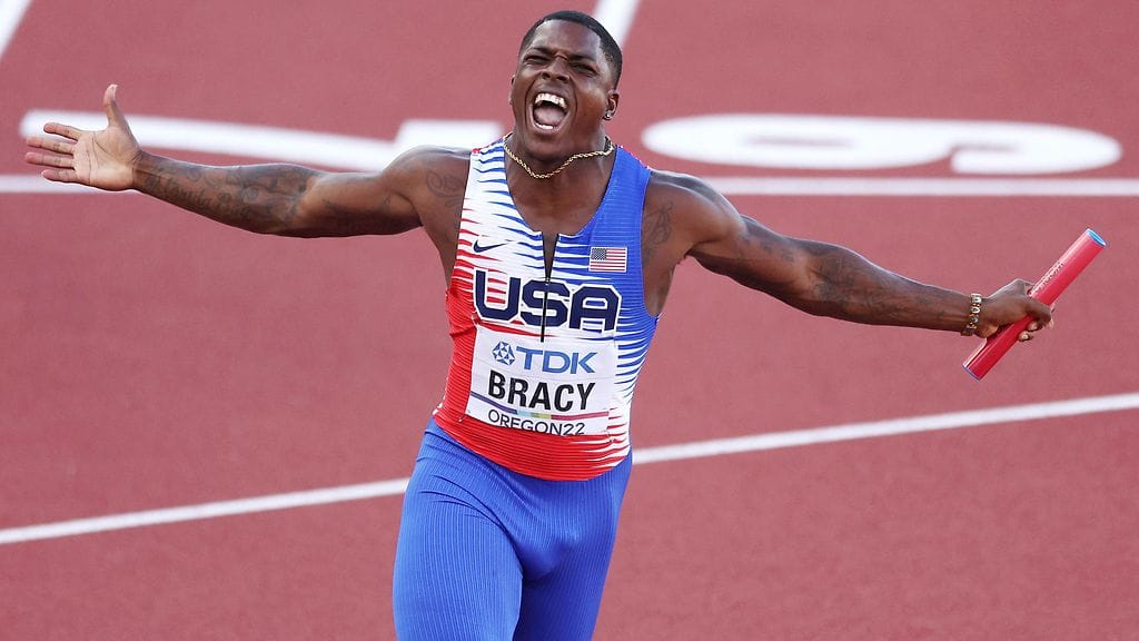 Marvin Bracy saavutti MM-hopeaa myös pikaviestissä Eugenessa vuonna 2022.