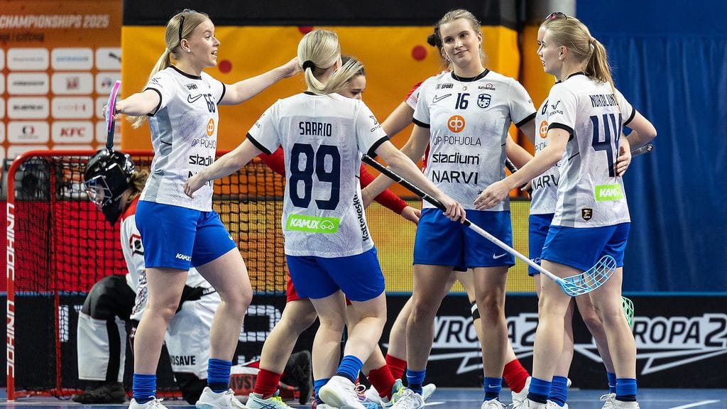 Suomi murjoi Puolan täysin.