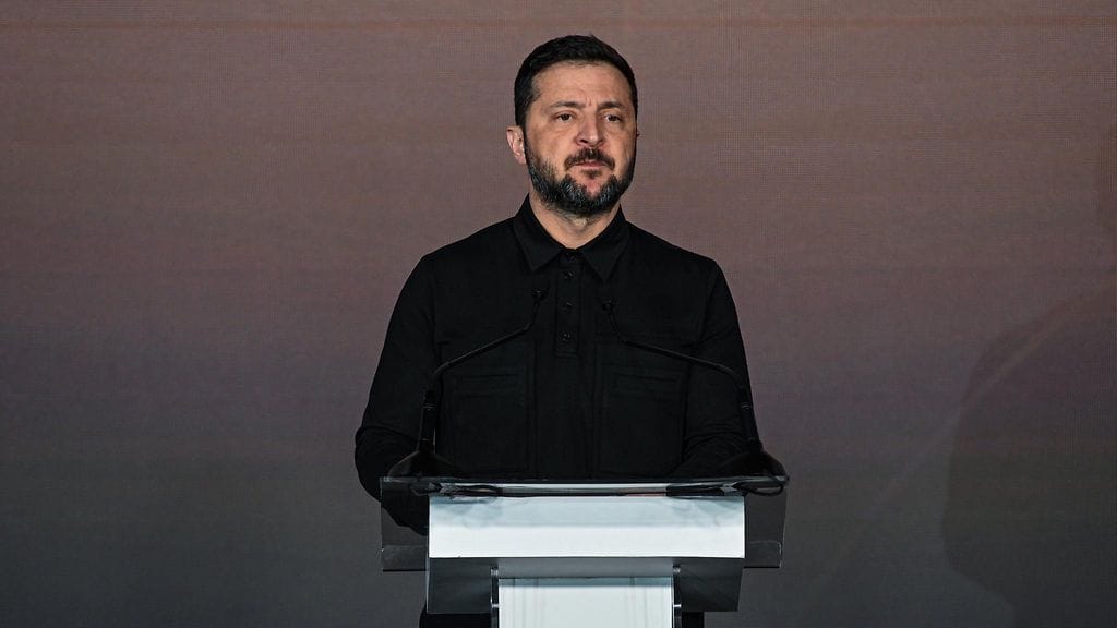 Ukrainan presidentti Volodymyr Zelenskyi pyytää apua naapurimaalta.