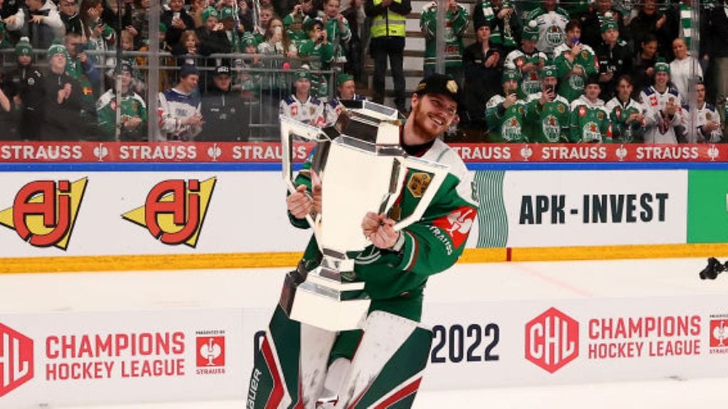 Christoffer Rifalk kiinnostaa suomalaisseuroja.