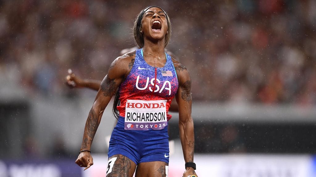 Sha'Carri Richardson johdatti Yhdysvallat naisten pikaviestin MM-kultaan Tokiossa viime syyskuussa.