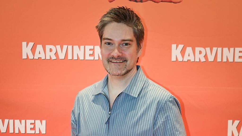 Henri Alén kertoo Instagramissa, että heidän perheeseensä saapuu pian uusi tulokas.