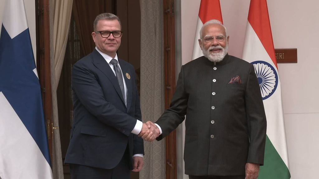 Orpo tapasi Intiassa pääministeri Narendran Modin ja osallistui huipputason tekoälykonferenssiin.