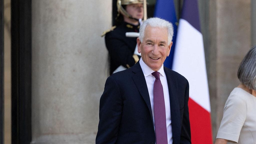 Suurlähettiläs Kushner kieltäytyi tapaamisesta vedoten henkilökohtaisiin menoihinsa ja lähetti tilalleen lähetystön korkea-arvoisen virkamiehen.