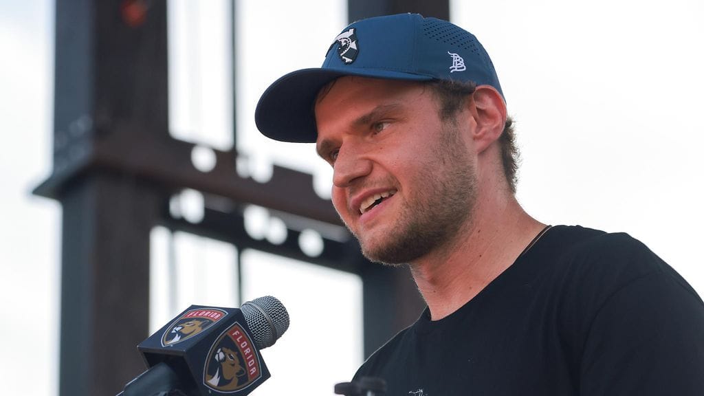 Aleksander Barkov on tehnyt miljoonalahjoituksen Joe DiMaggio -lastensairaalalle.