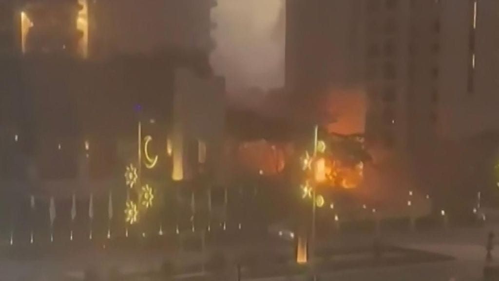 Kuvakaappaus sosiaalisessa mediassa lauantaina julkaistusta videosta.