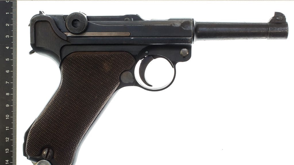 poliisi_ murhan yritys_15vuotiaat_ase