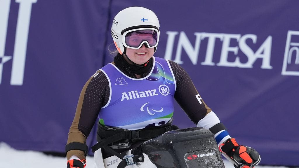 Nette Kiviranta, 25, sijoittui neljänneksi paralympialaisten suurpujottelussa.
