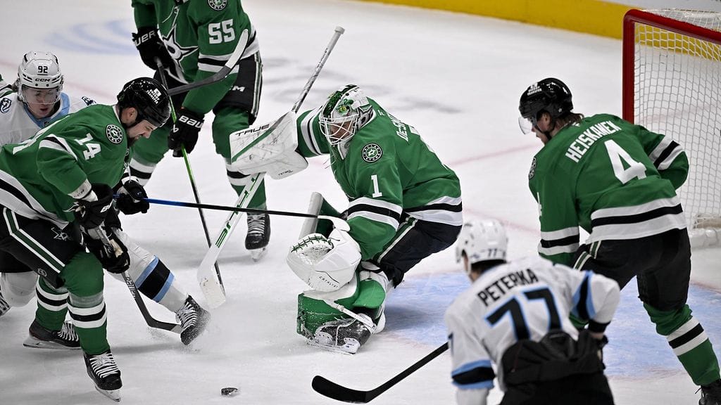 Dallas Stars hävisi Utah Mammothille maalein 3–6.