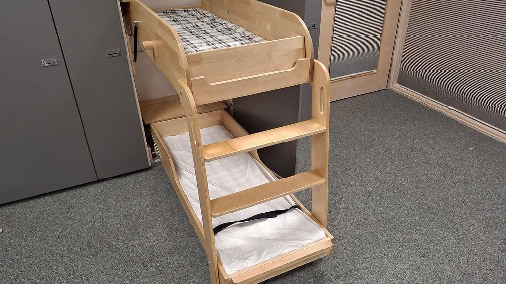 Vantaan turma tapahtui kuvan kaltaisessa sängyssä. Sängyn mekanismeissa ei havaittu vikaa.