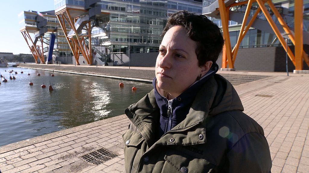 Suomeen kymmenen vuotta sitten muuttanut Azzar Sarikhani on miljoonien muiden iranilaisten tavoin jännittänyt synnyinmaansa kohtaloa viime viikot.