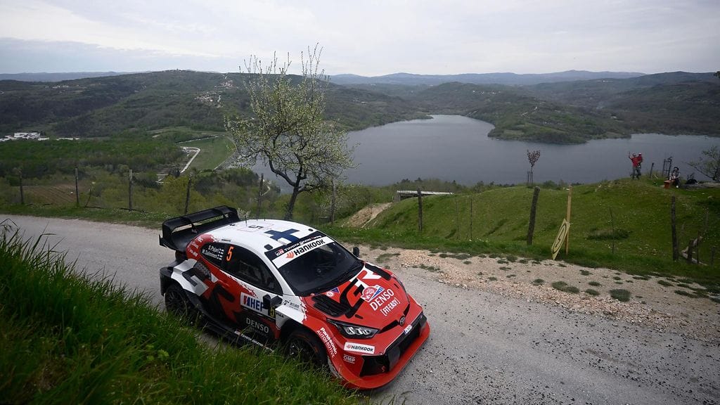 Sami Pajari on yhä kolmantena Kroatian MM-rallissa.
