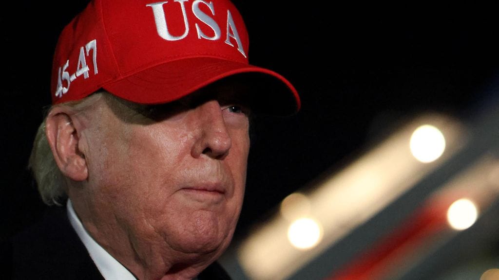 Presidentti Trump harkitsee sodan jatkamista Irania vastaan, lehti kertoo.