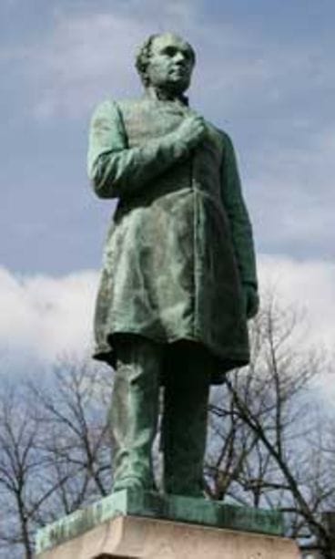 Runeberg oli kiivasluontoinen ja omistushaluinen.